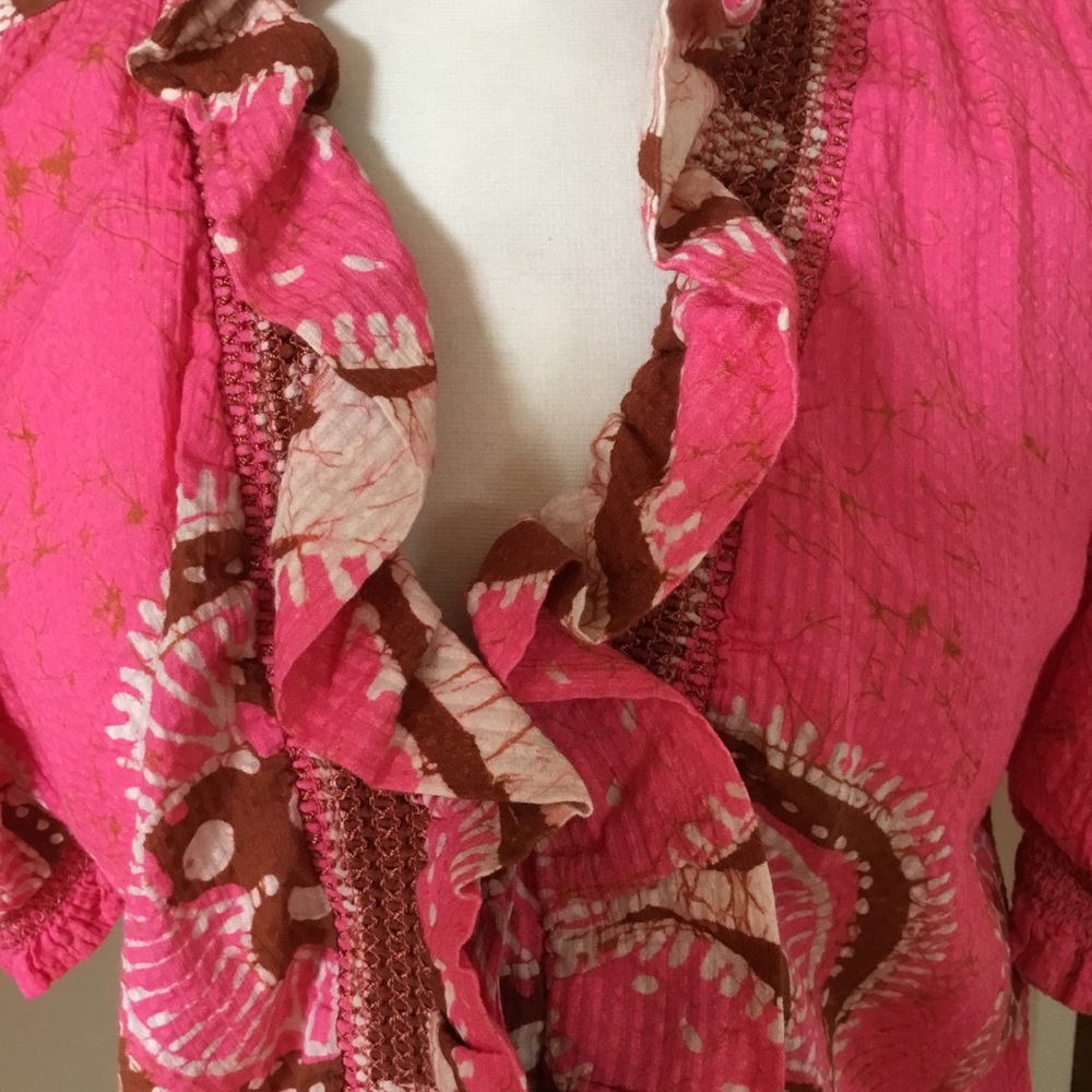 Love The Label Zuri Ruffle Top Gigi Print - Picture 5 of 11